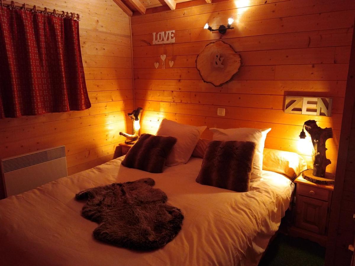 La Cabane A L'Oree Des Bornes Évires Eksteriør bilde