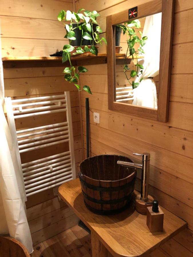 La Cabane A L'Oree Des Bornes Évires Eksteriør bilde